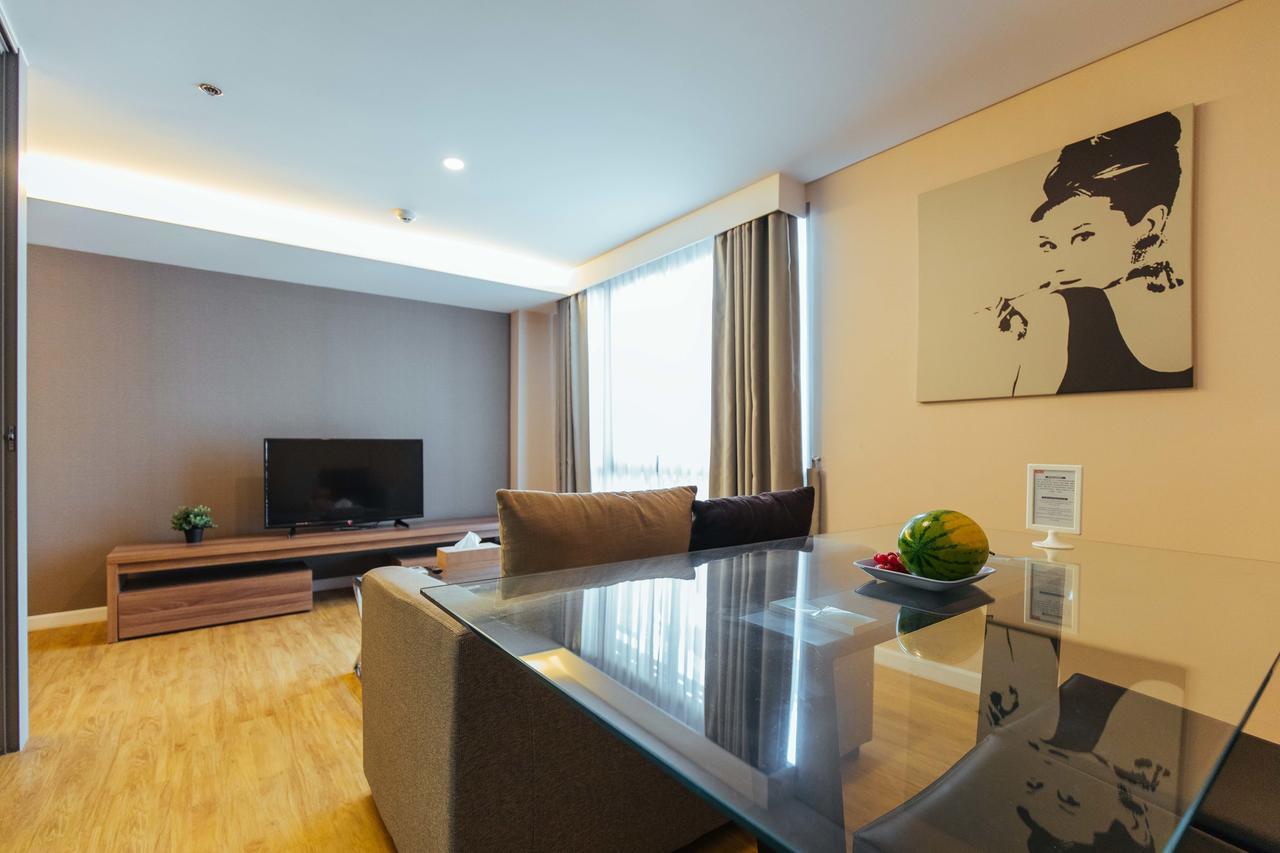 Roomme Hospitality Nang Linchee Branch Бангкок Екстер'єр фото
