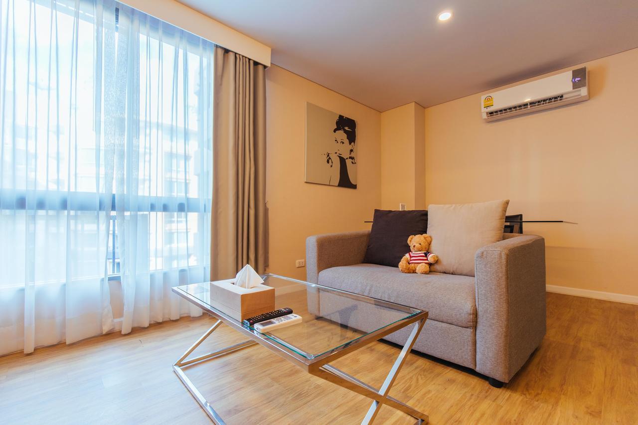 Roomme Hospitality Nang Linchee Branch Бангкок Екстер'єр фото