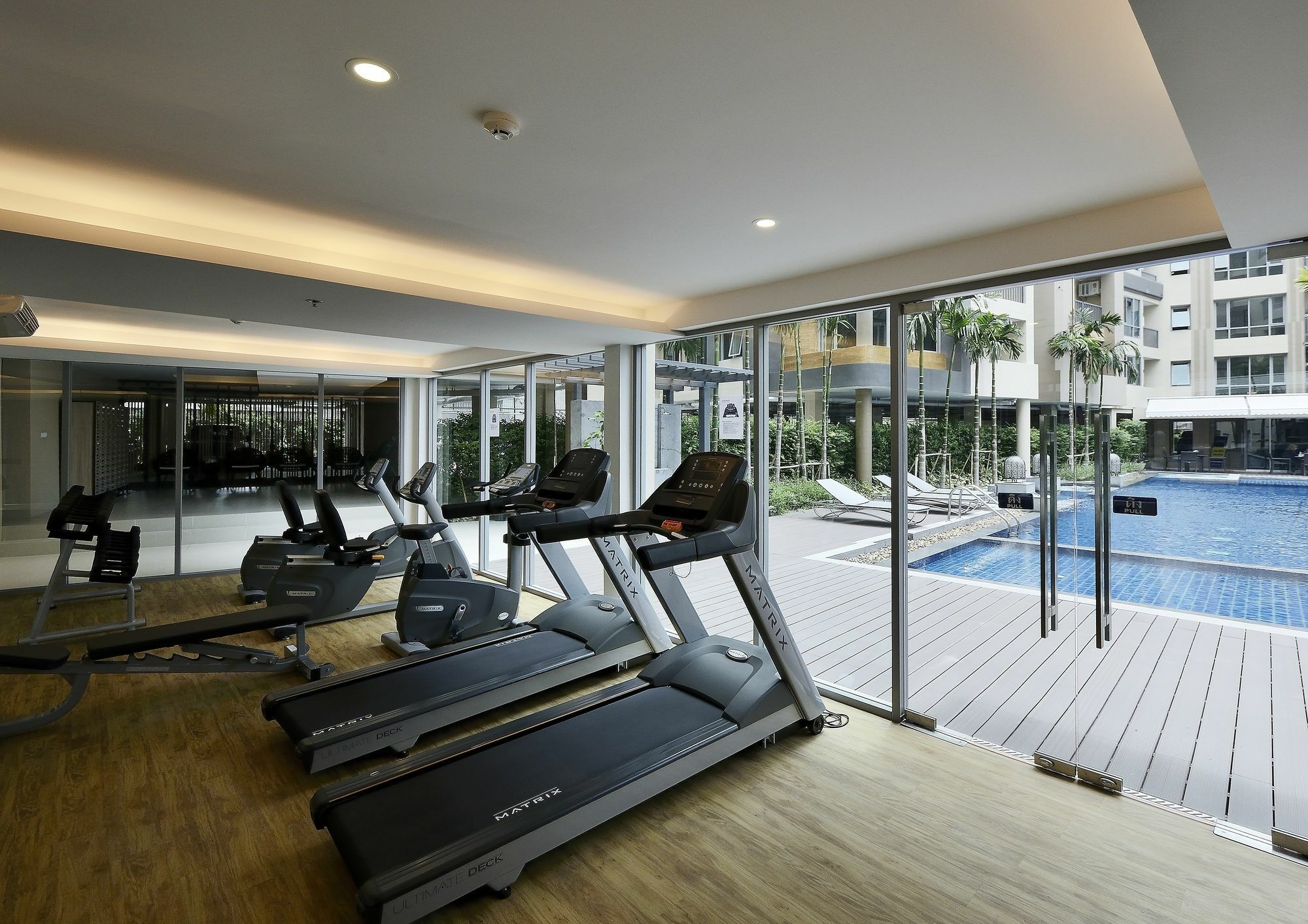Roomme Hospitality Nang Linchee Branch Бангкок Екстер'єр фото