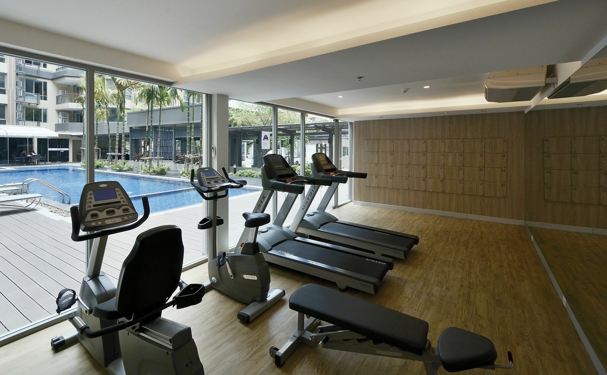 Roomme Hospitality Nang Linchee Branch Бангкок Екстер'єр фото